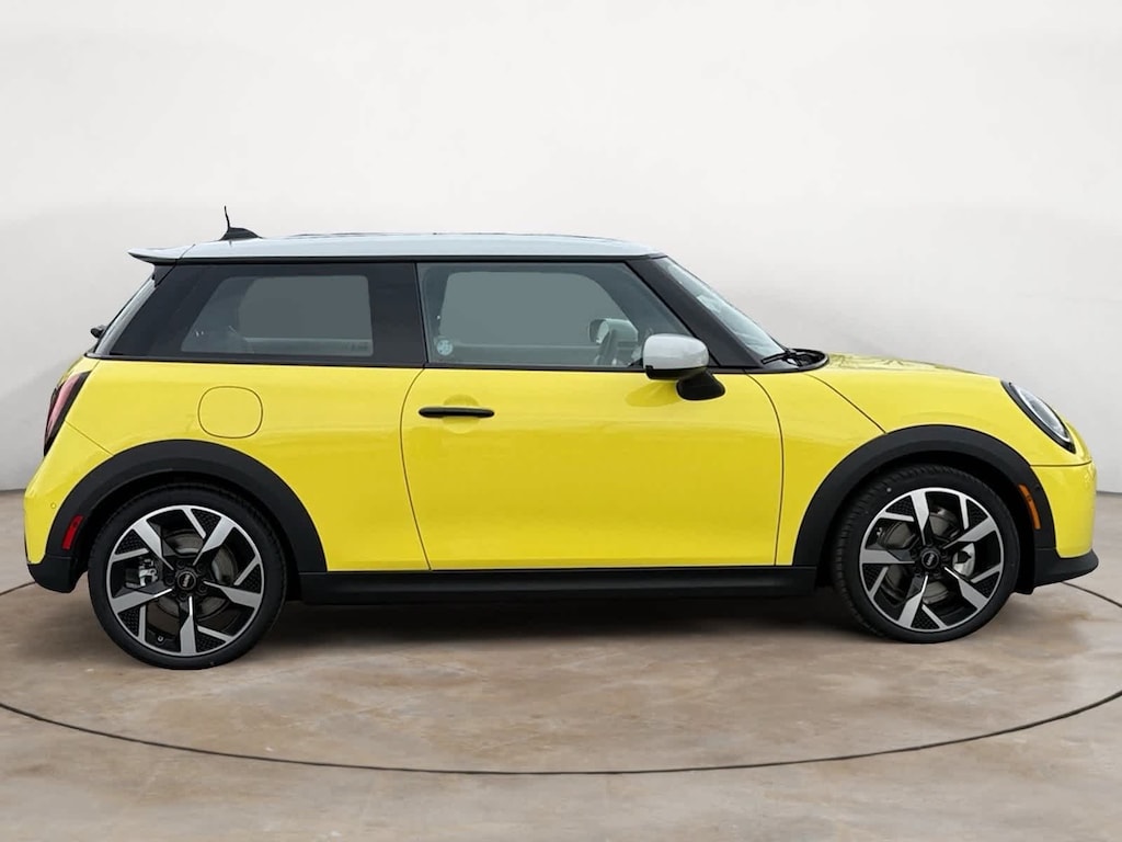 New 2026 MINI 2 Door Signature Plus Hatchback