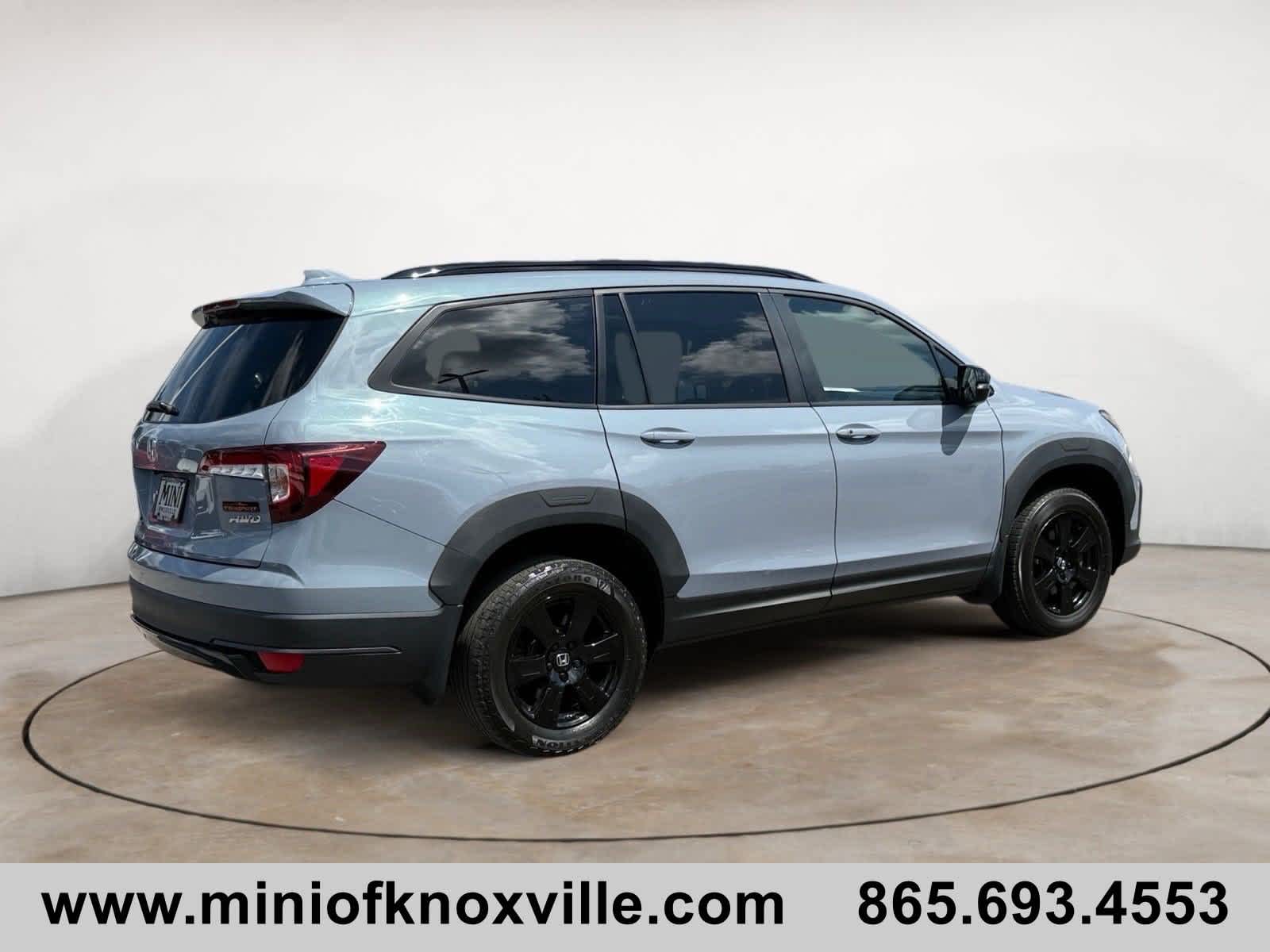 2022 Honda Pilot TrailSport photo 2