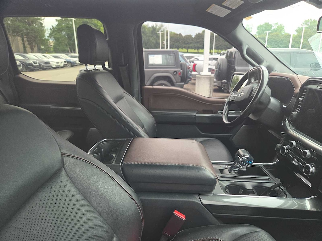 Used 2022 Ford F-150 Lariat 4WD Supercrew 5.5 Box Truck SuperCrew Cab