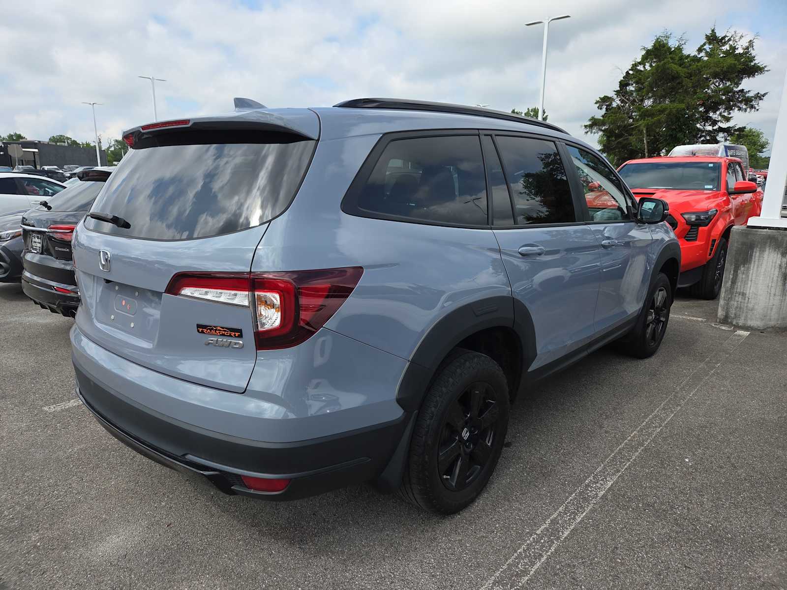 2022 Honda Pilot TrailSport photo 4