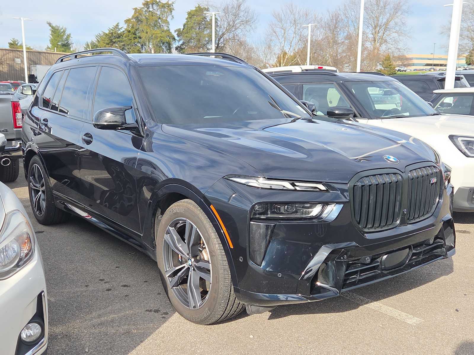 2023 BMW X7 M60i's photo