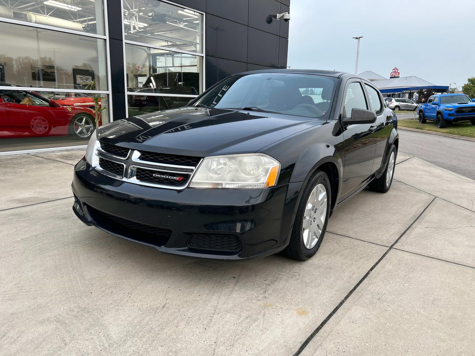 Used 2012 Dodge Avenger SE with VIN 1C3CDZAB1CN238344 for sale in Knoxville, TN