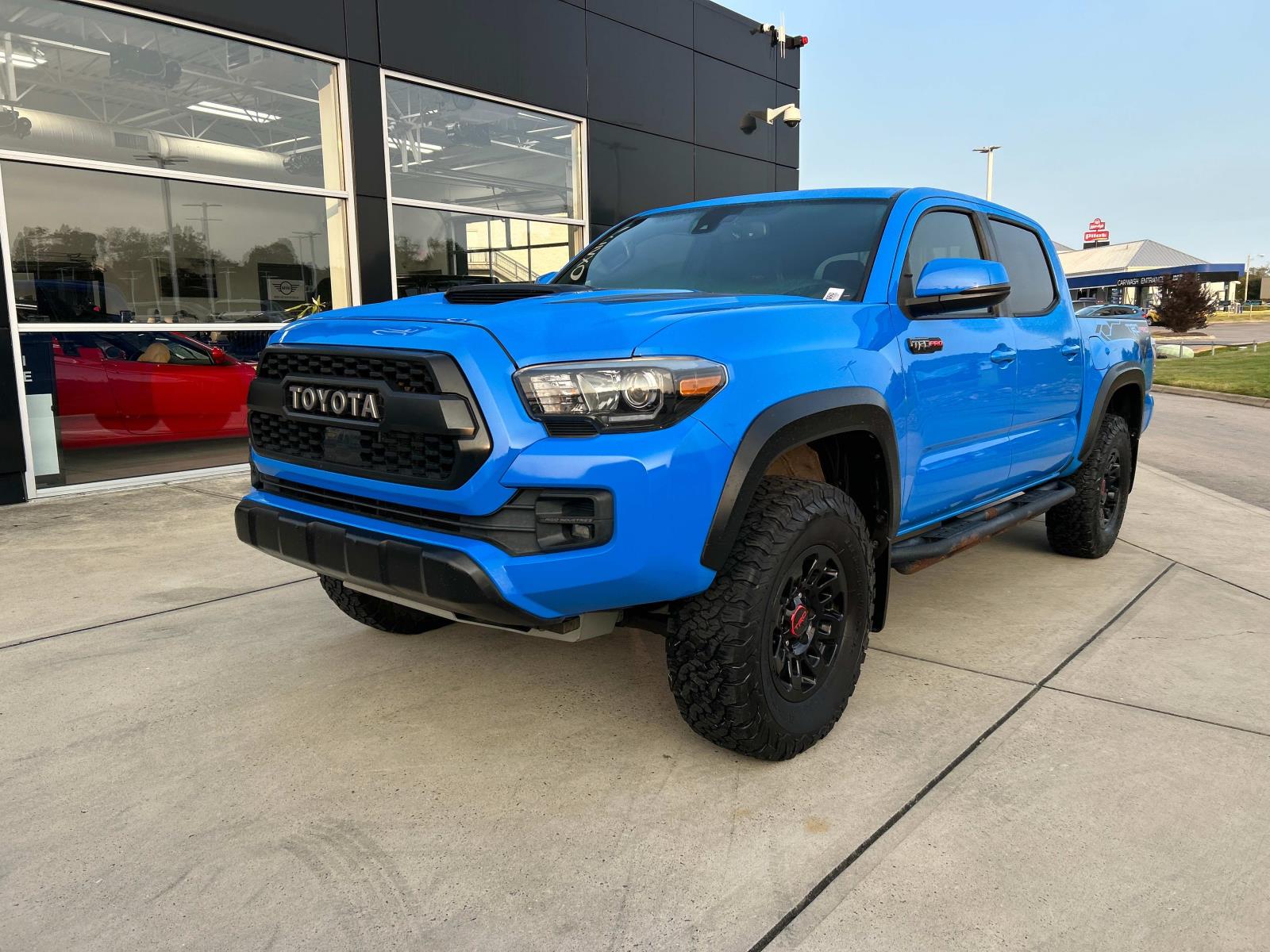 Used 2019 Toyota Tacoma TRD Pro with VIN 5TFCZ5ANXKX183685 for sale in Knoxville, TN