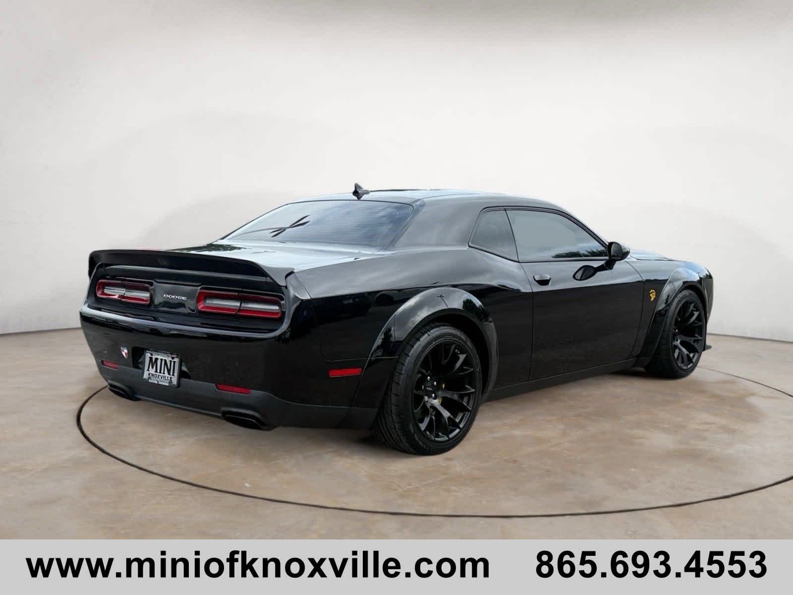 2023 Dodge Challenger SRT8 Hellcat Redeye photo 3