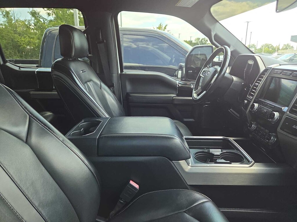 Used 2020 Ford F-250 Platinum 4WD Crew Cab 6.75 Box Truck Crew Cab
