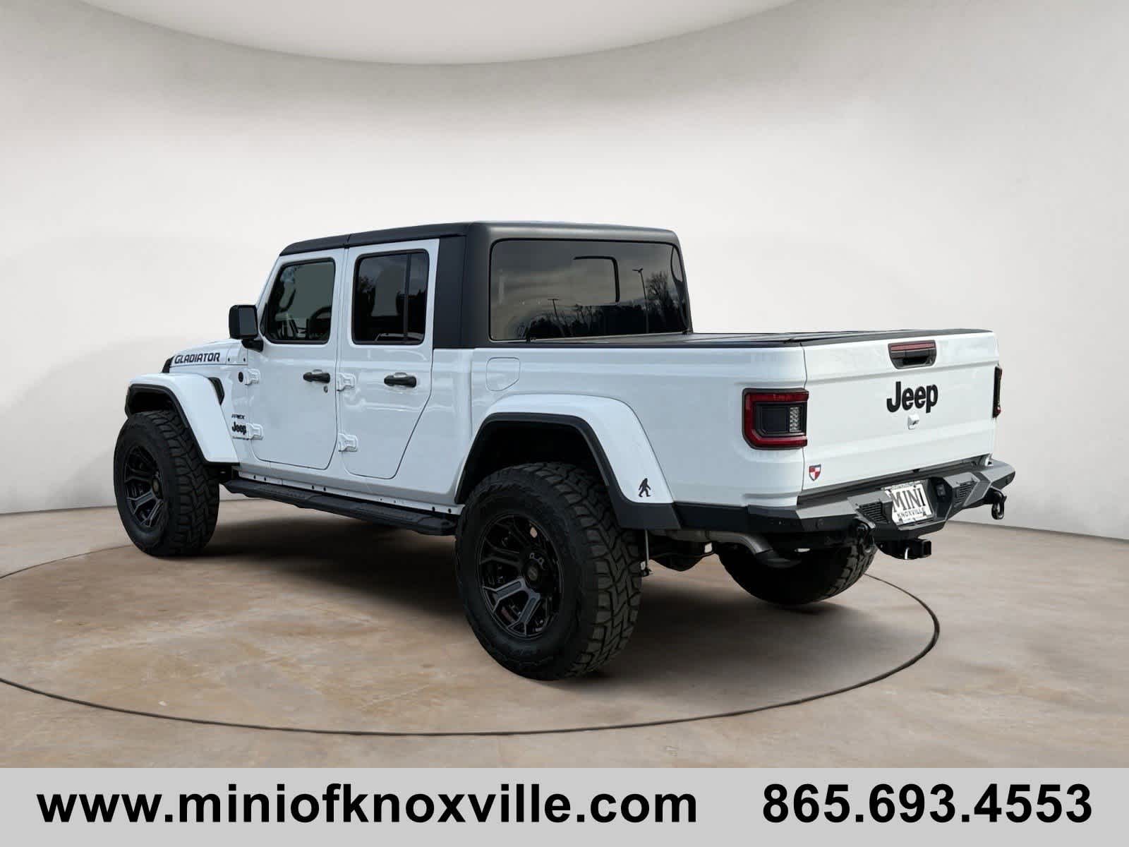 2023 Jeep Gladiator Sport S photo 4