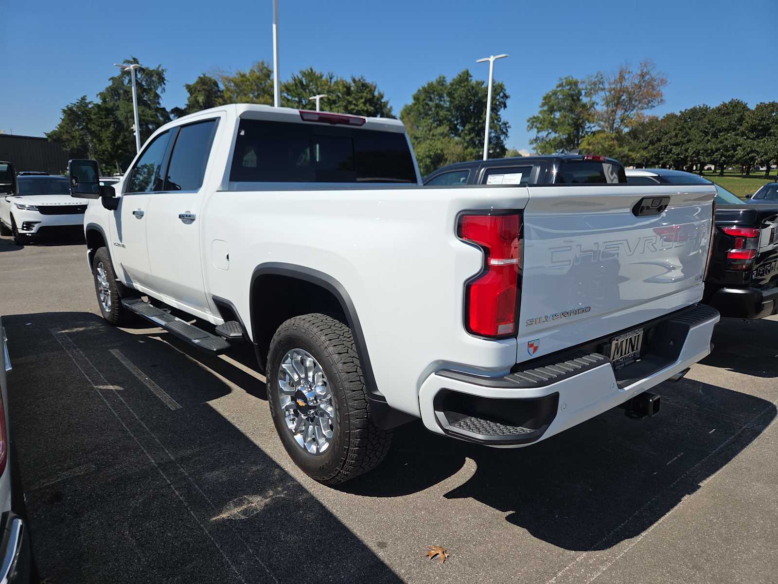 2025 Chevrolet Silverado 2500HD LTZ photo 3