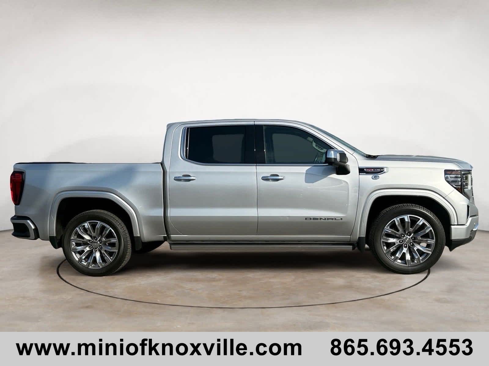 Used 2022 GMC Sierra 1500 Denali Denali with VIN 3GTUUGEL0NG526603 for sale in Knoxville, TN