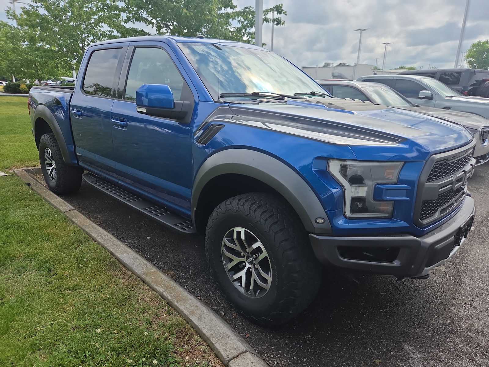 2018 Ford F-150 Raptor 4x4 SuperCrew 5-1/2 Box's photo