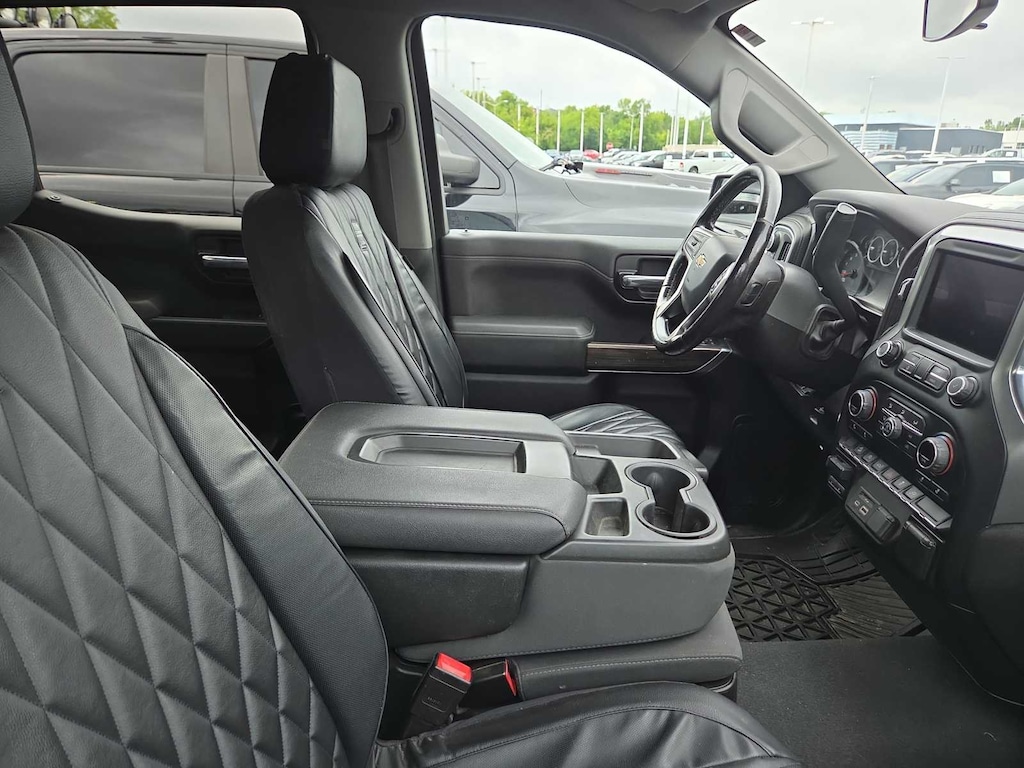 Used 2021 Chevrolet Silverado 1500 LT 4WD Crew Cab 147 Truck Crew Cab