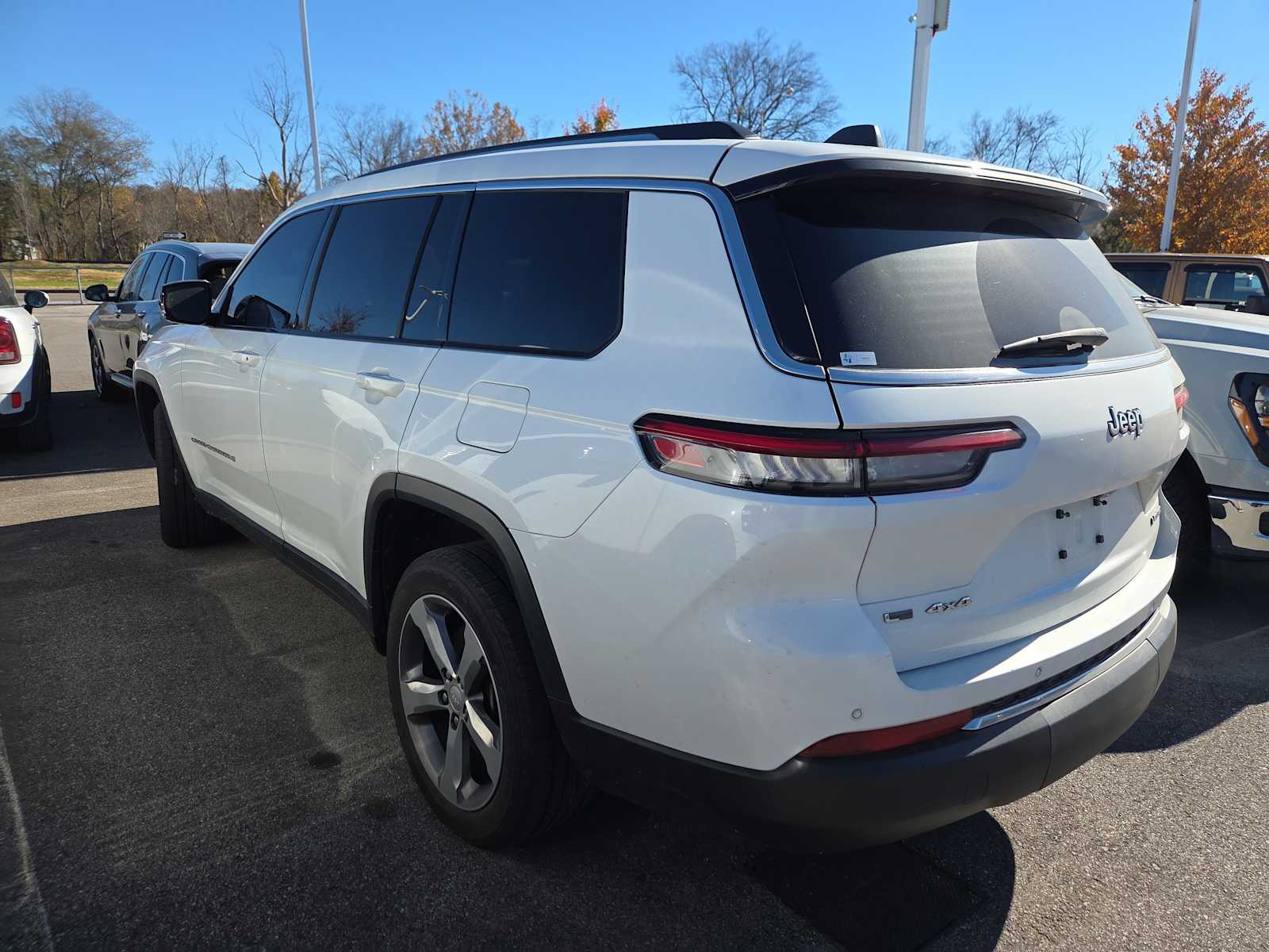 2021 Jeep Grand Cherokee Limited photo 3