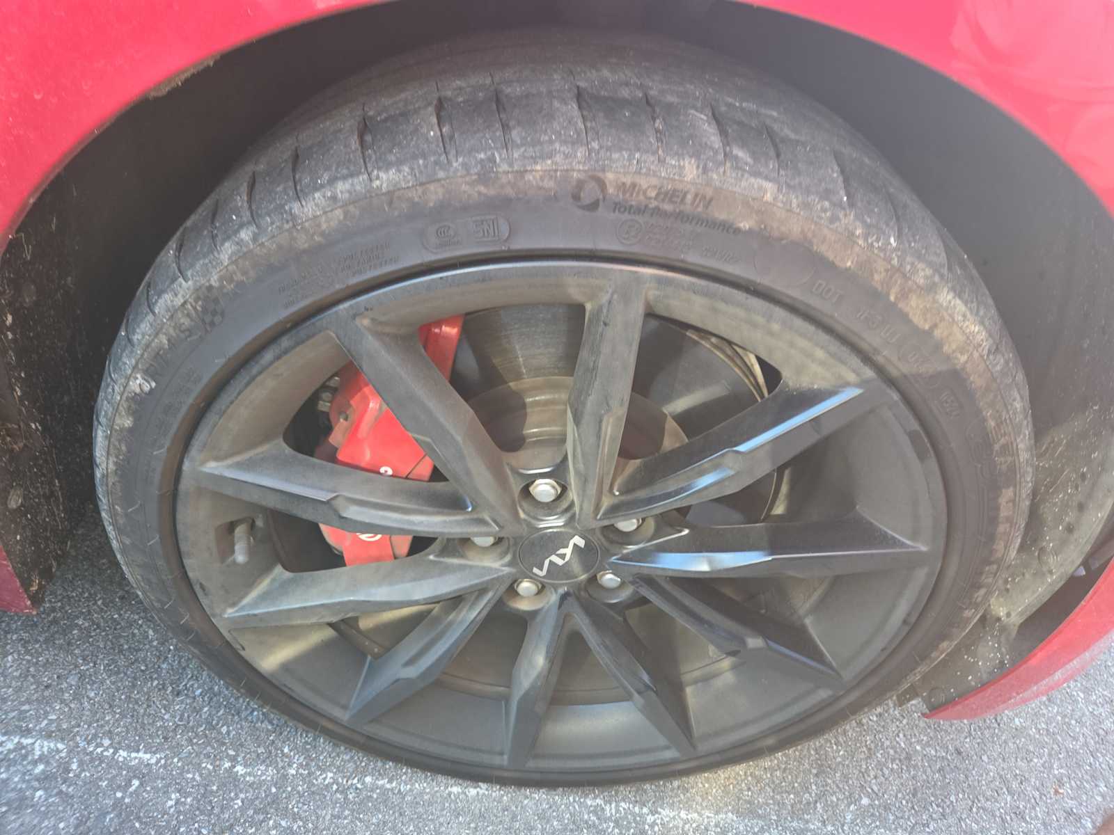 2023 Kia Stinger GT2 photo 2