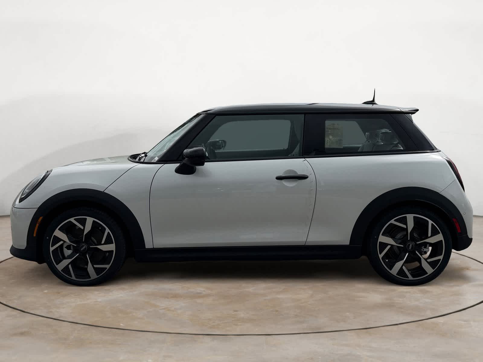 2026 MINI Hardtop 2 Door S - Photo 6