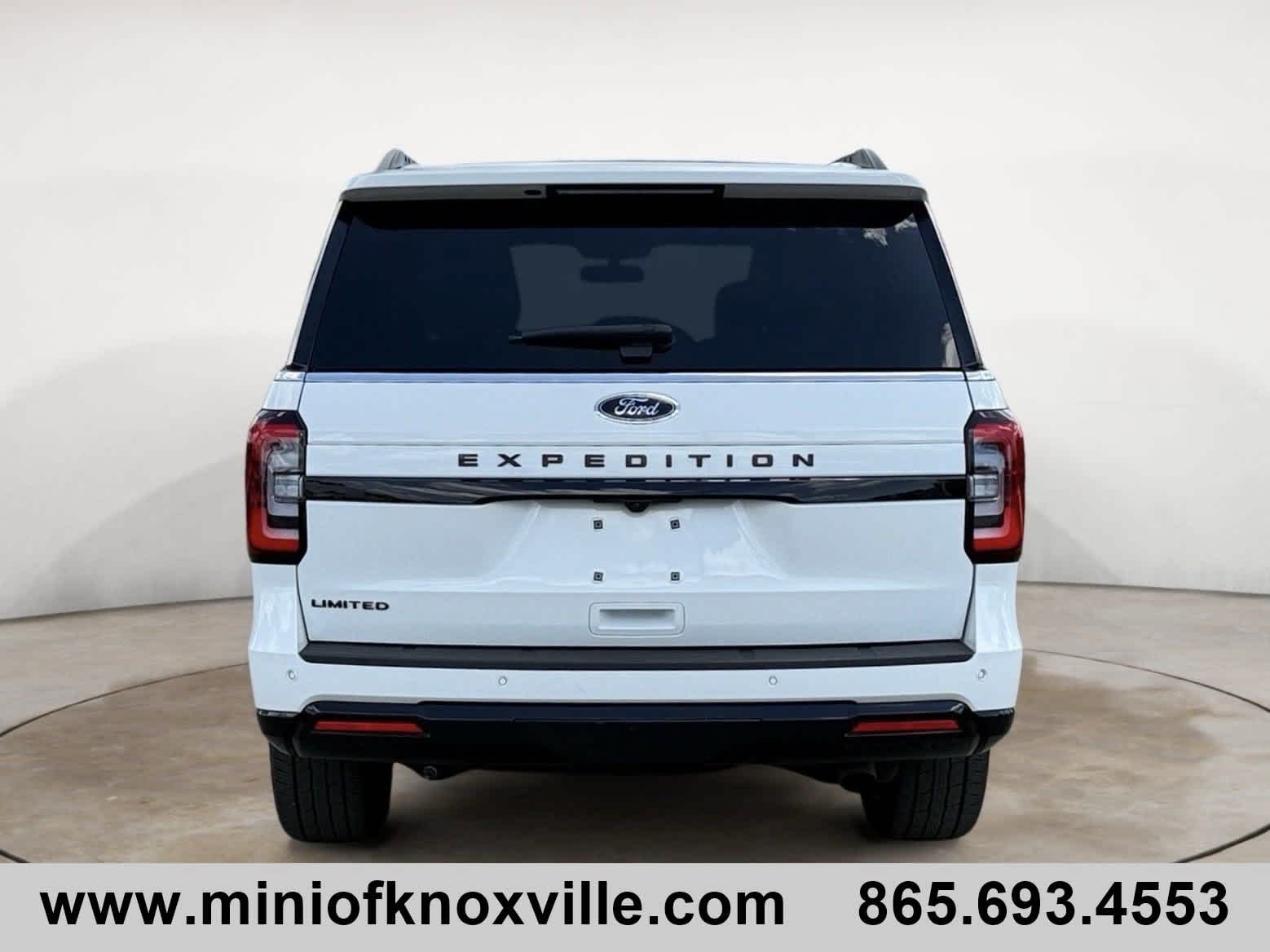 2024 Ford Expedition Limited photo 3