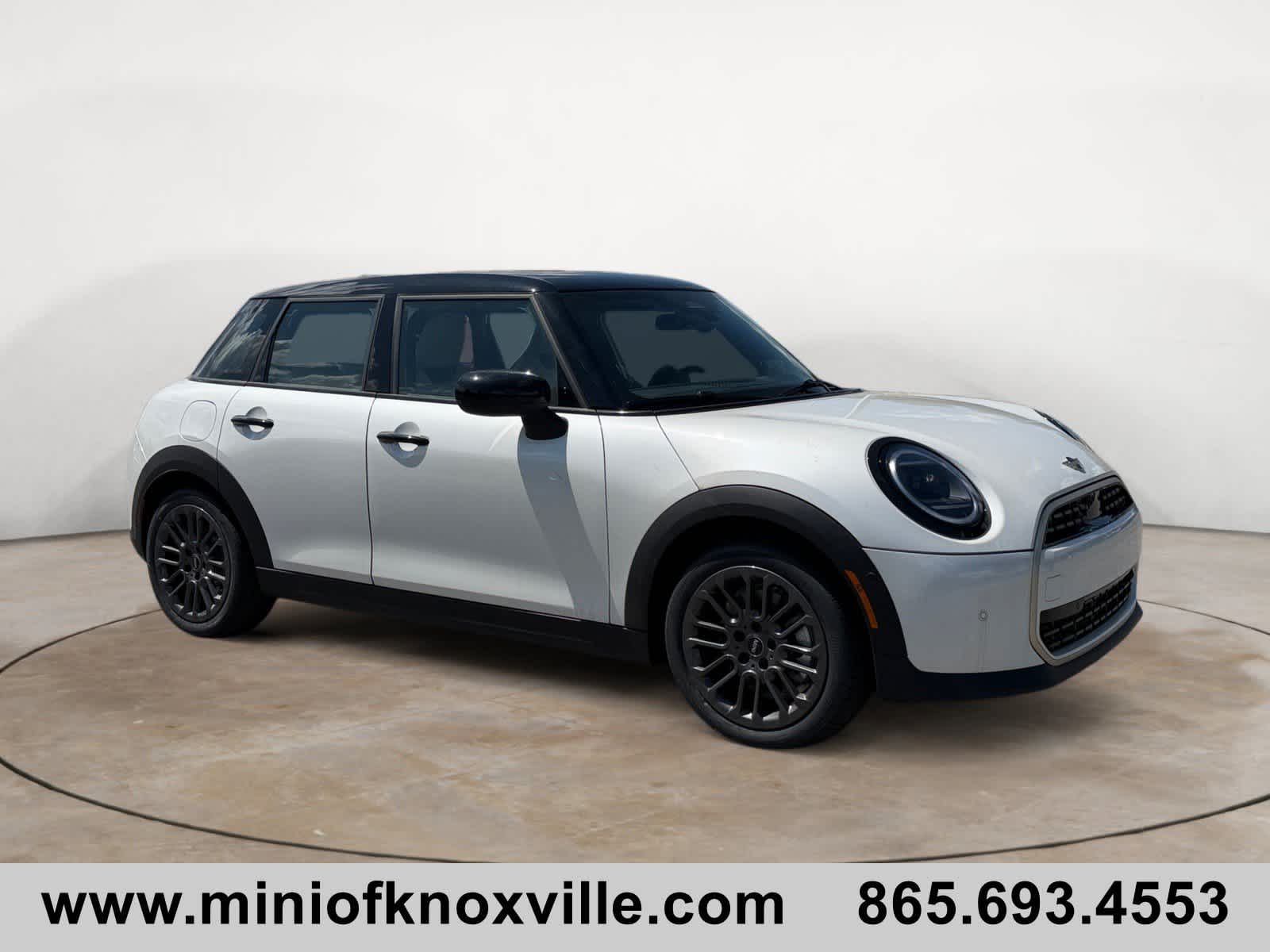 2026 MINI Hardtop's photo
