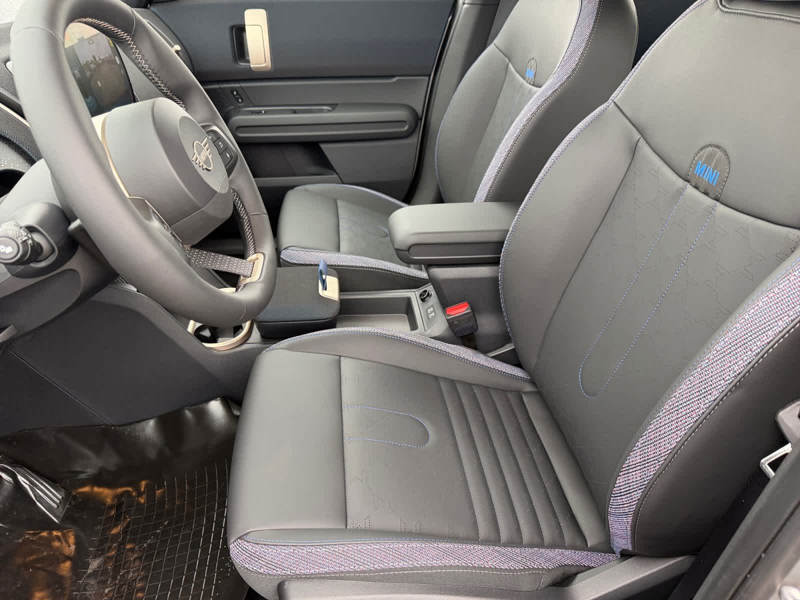 2026 MINI Countryman S - Photo 10