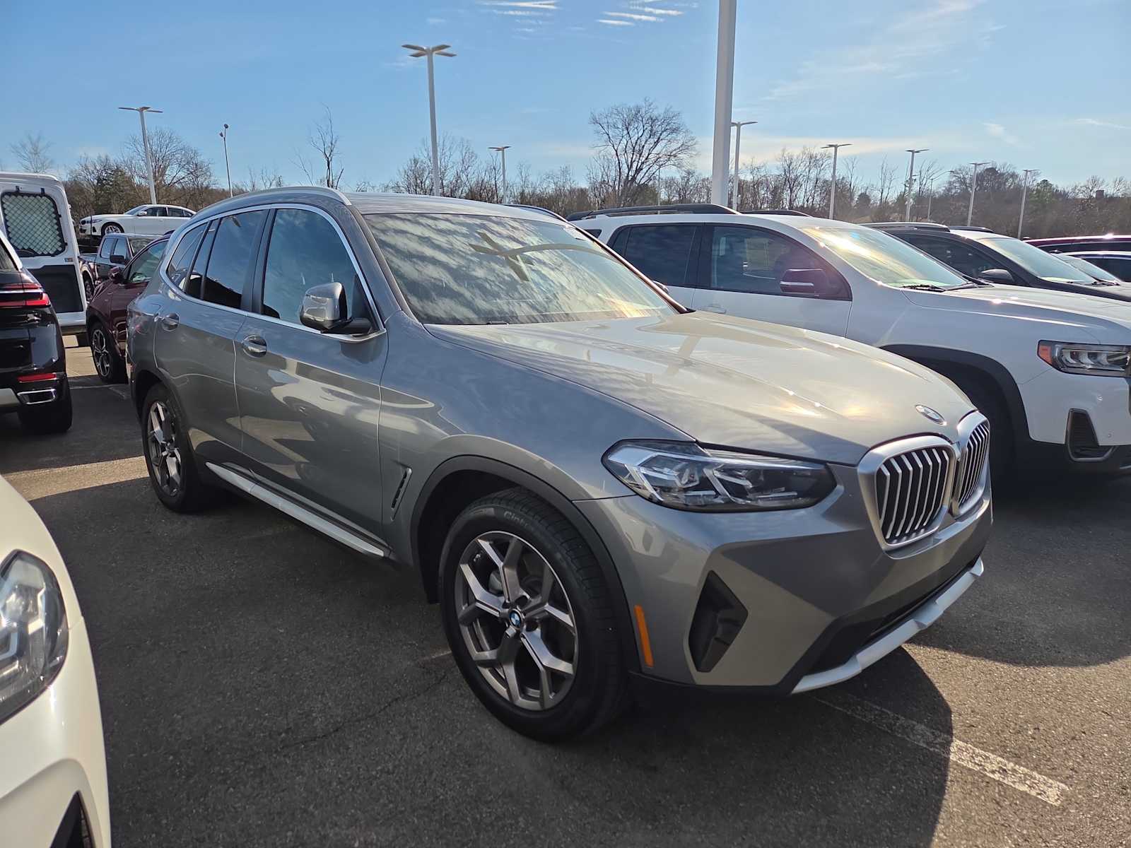2023 BMW X3 30i's photo