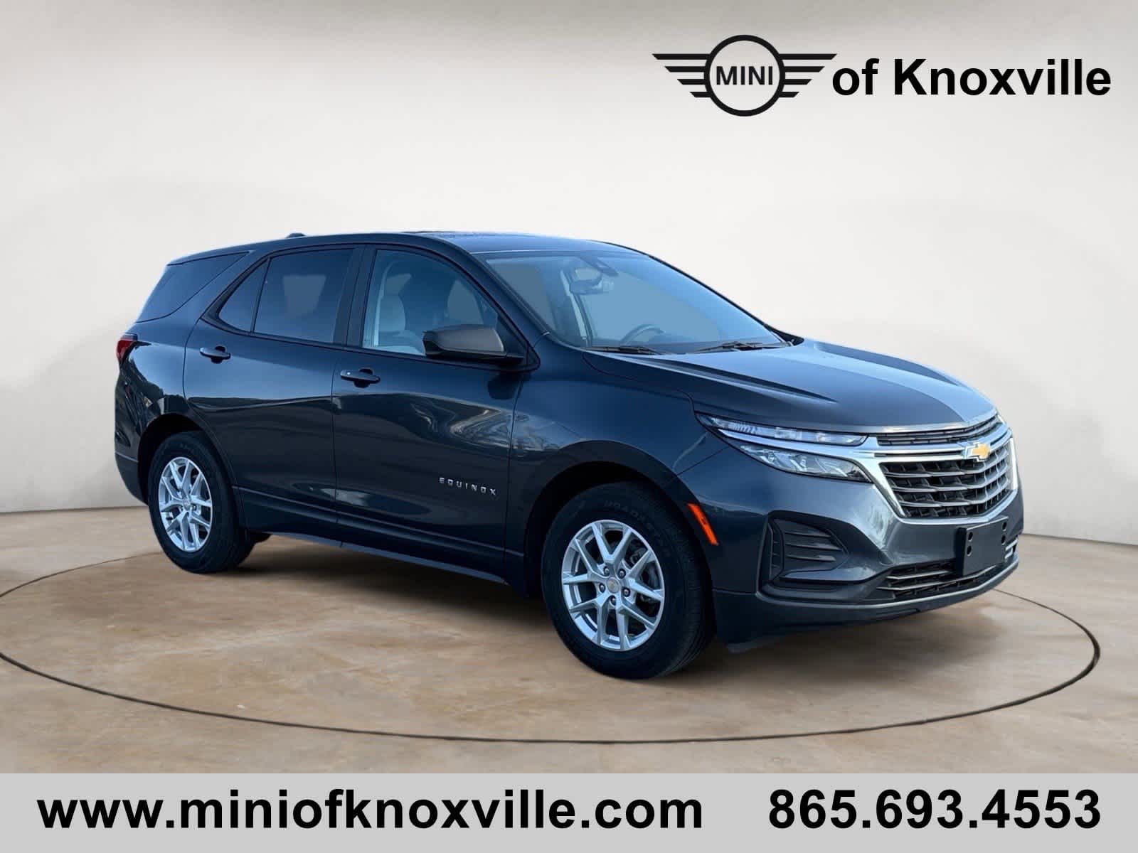 2022 Chevrolet Equinox LS's photo