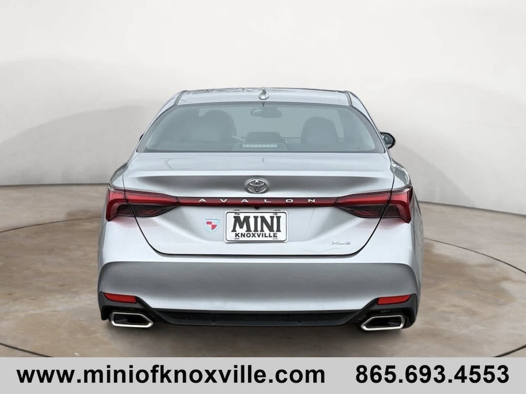 Used 2022 Toyota Avalon XLE Sedan