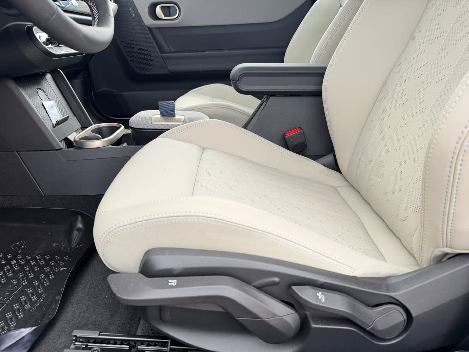 2026 MINI Hardtop 2 Door S - Photo 11