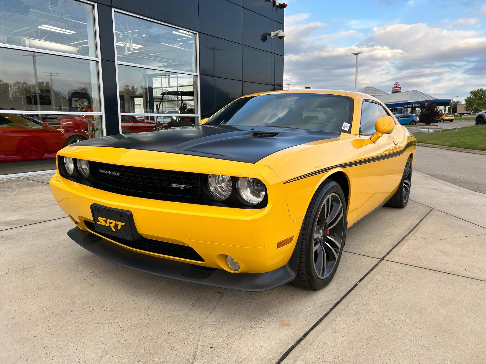 Used 2012 Dodge Challenger SRT8 with VIN 2C3CDYCJ2CH227814 for sale in Knoxville, TN