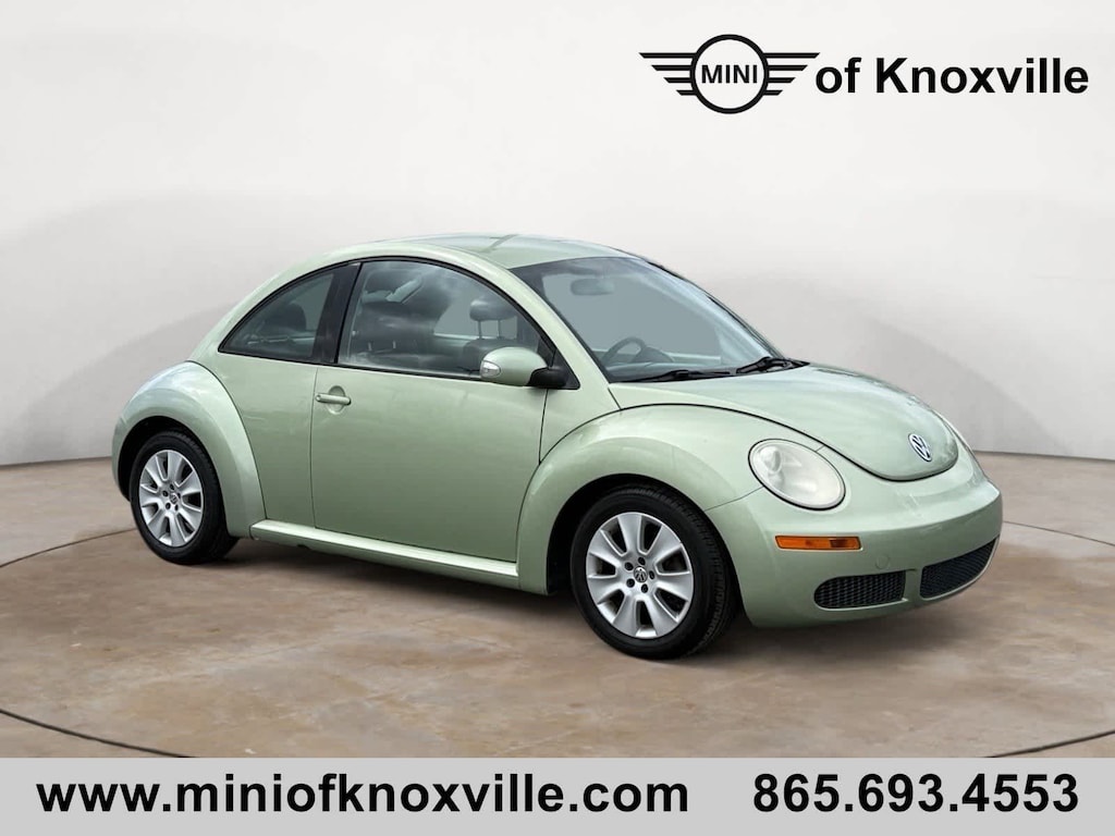 Used 2008 Volkswagen New Beetle S Hatchback