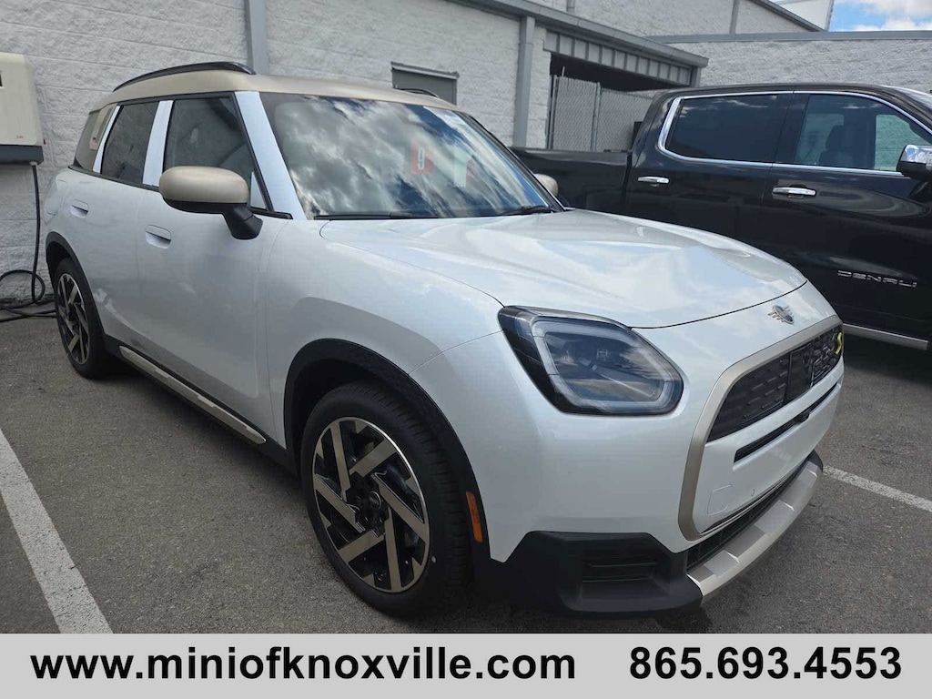 New 2027 MINI Countryman Iconic ALL4