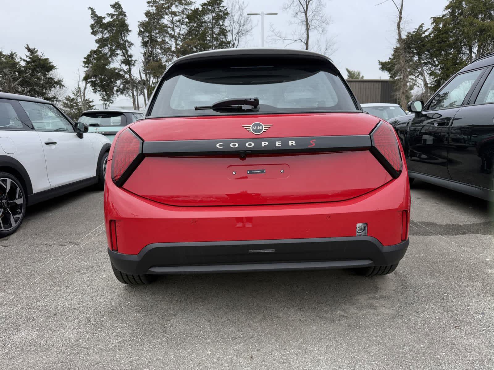 2025 Mini Cooper Signature photo 3
