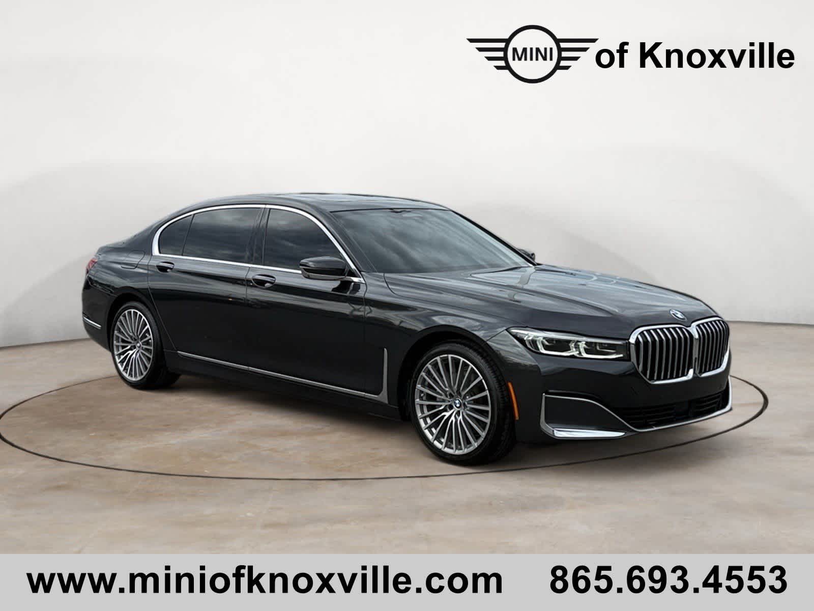 2022 BMW 740i Sedan 