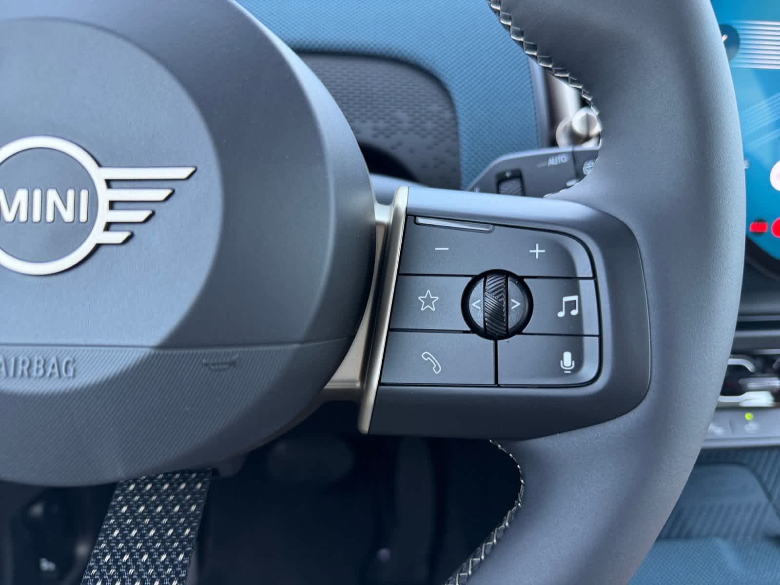2026 MINI Countryman S - Photo 26