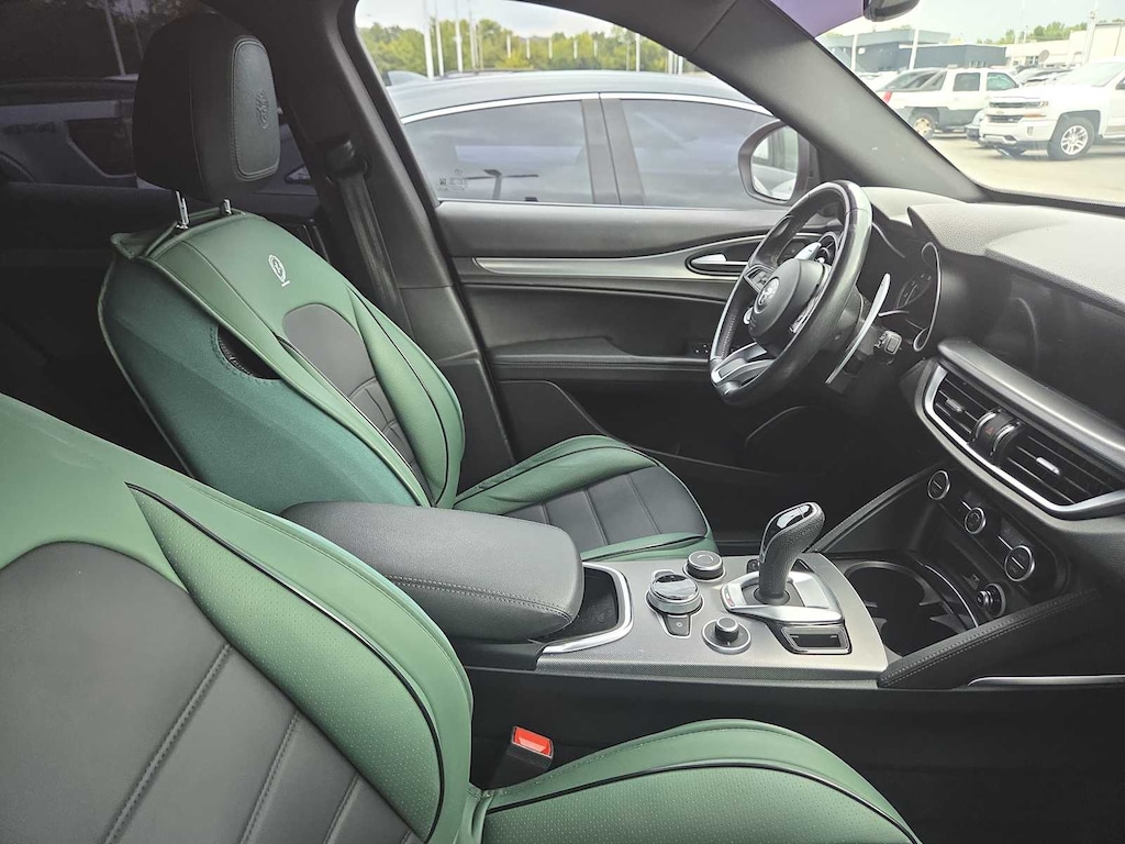 Used 2022 Alfa Romeo Stelvio Veloce SUV