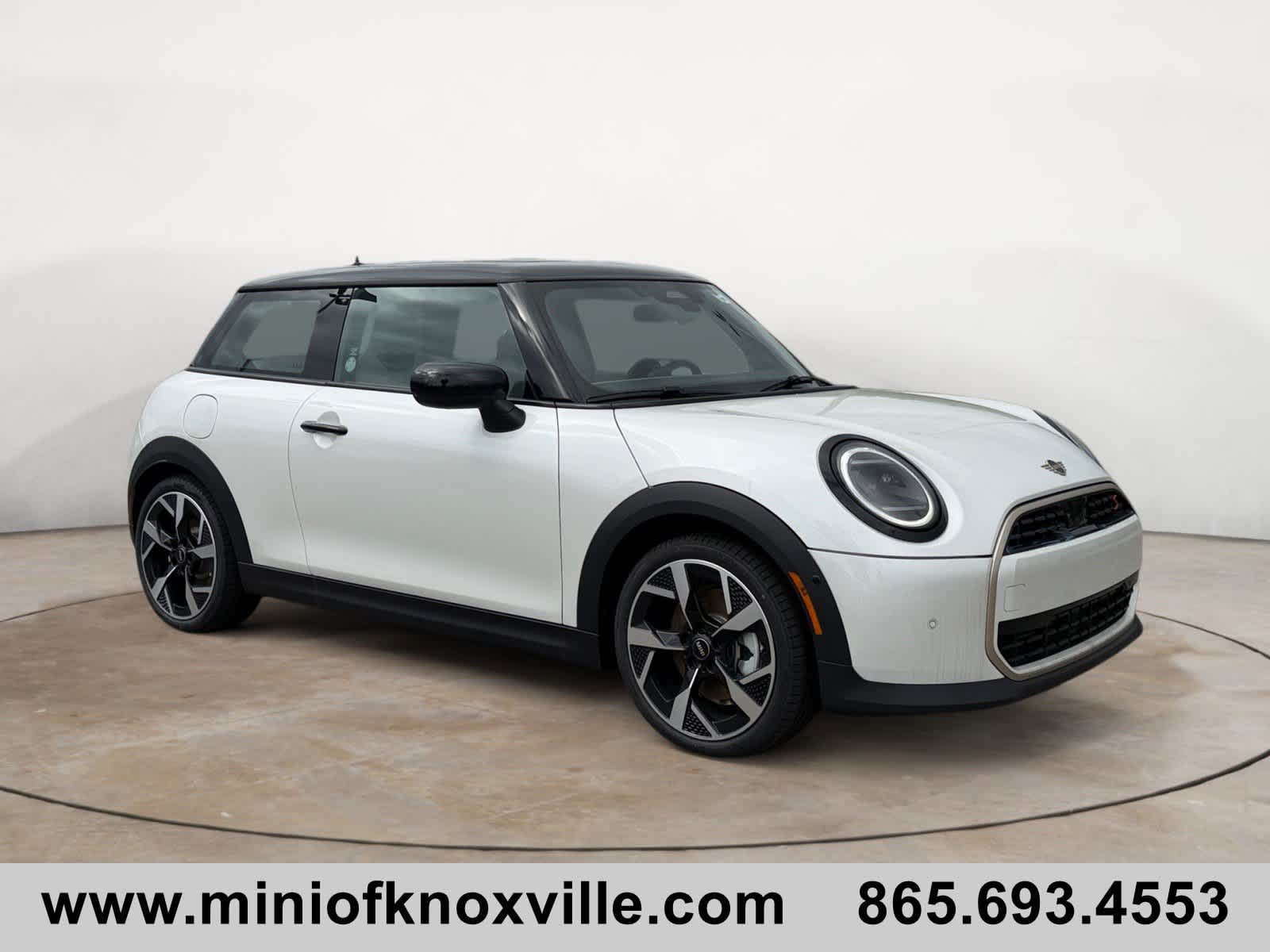 2026 MINI Hardtop Cooper S's photo
