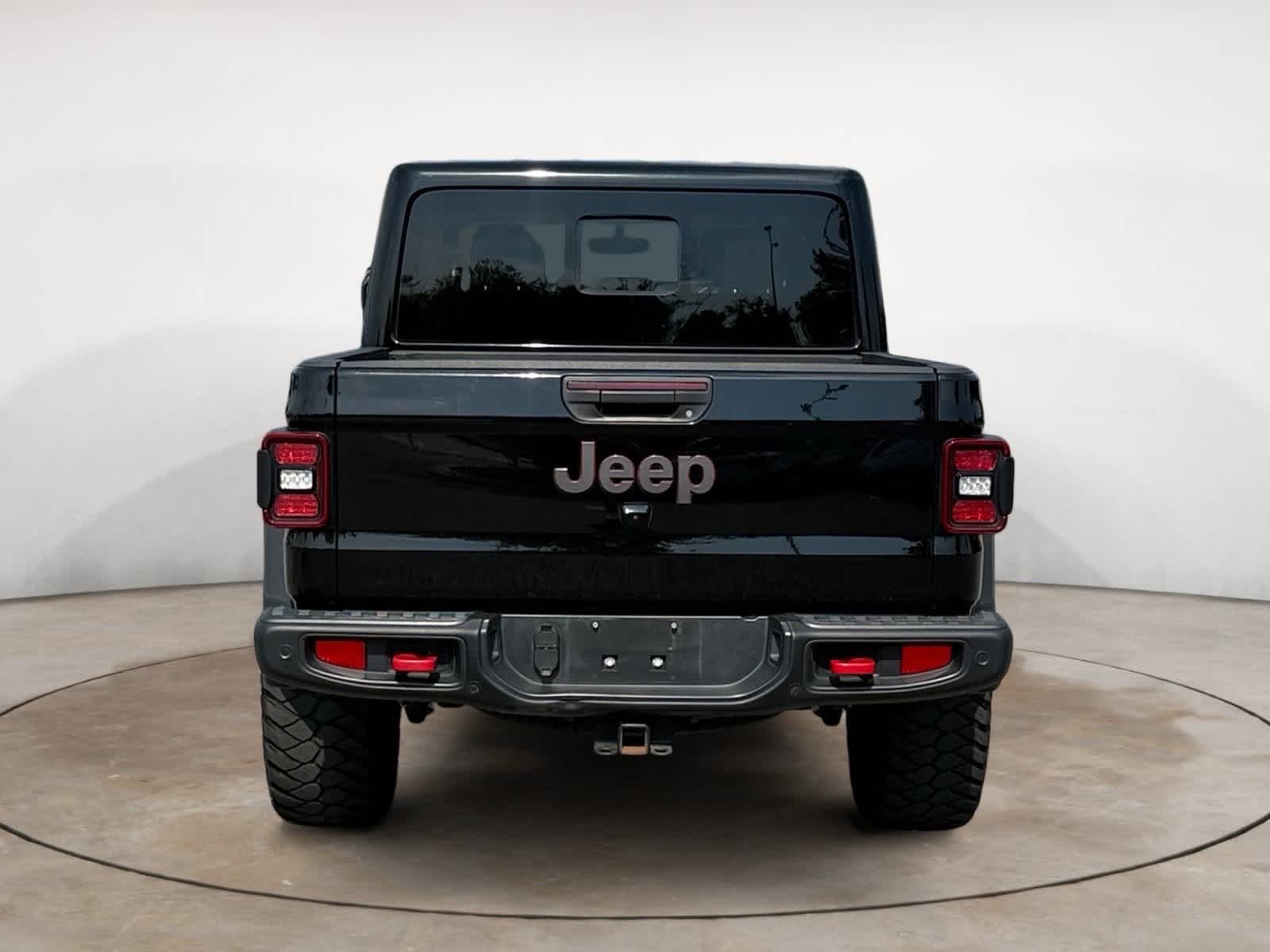 2021 Jeep Gladiator Rubicon photo 2