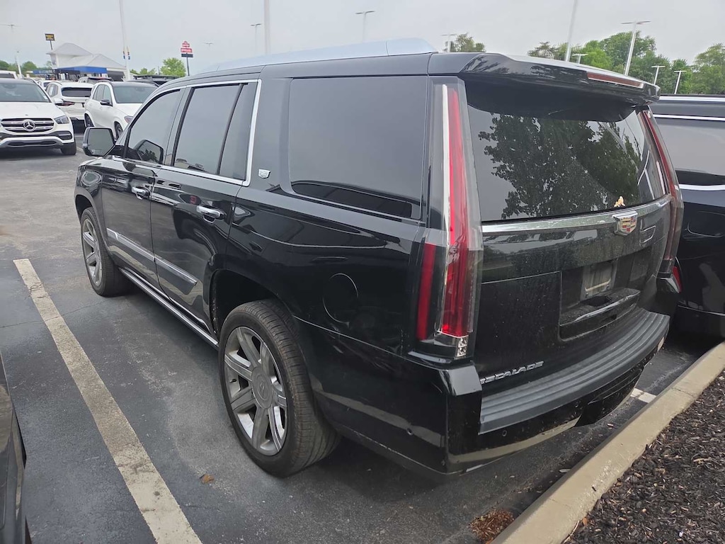 Used 2018 CADILLAC Escalade Premium Luxury SUV