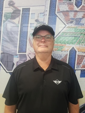 Staff member Andy Basler from ID_6f71b6c2213e