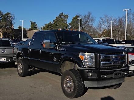 2014 Ford F-250 Platinum 4WD Crew Cab 156 Truck Crew Cab