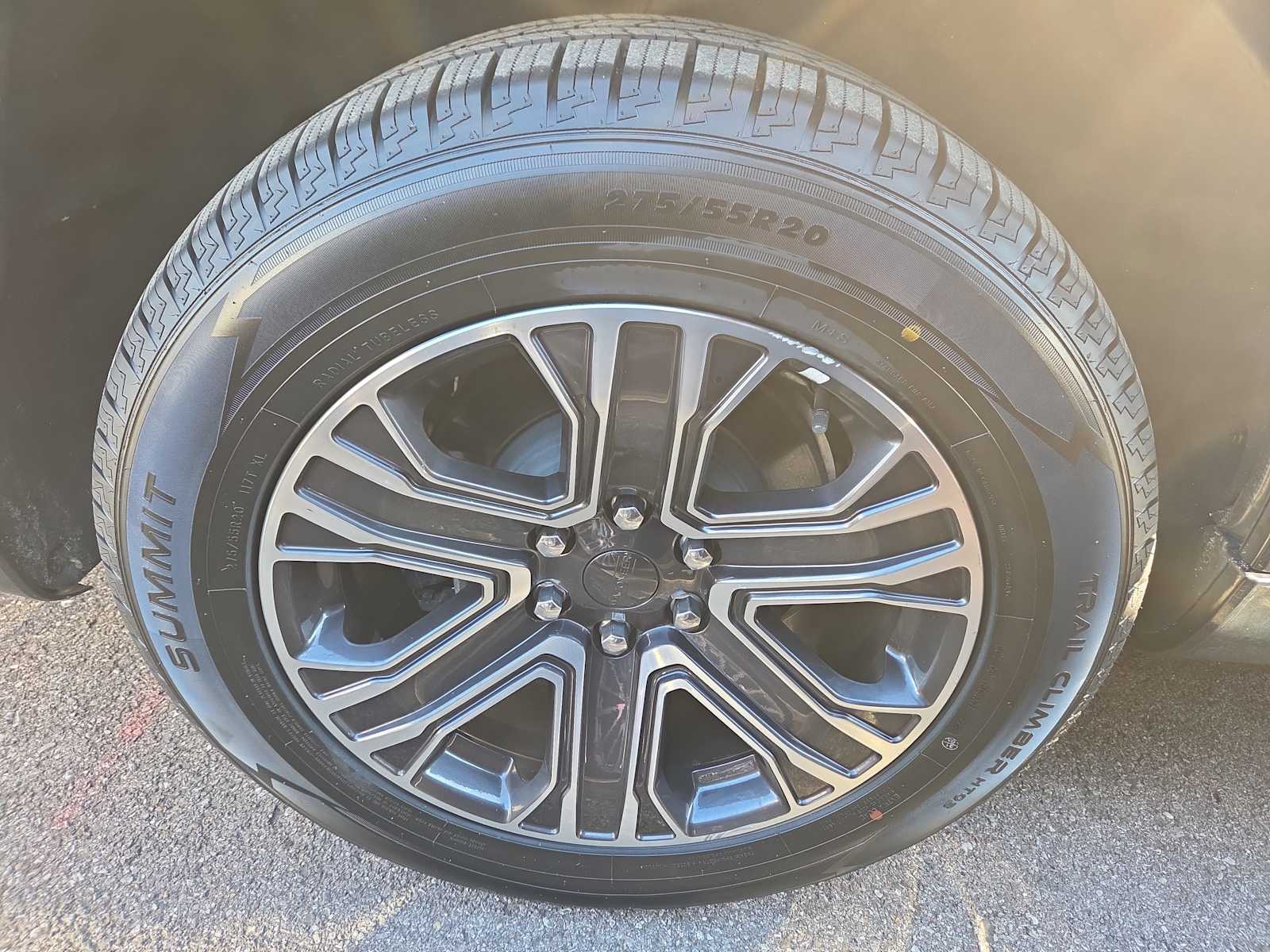 2022 Jeep Wagoneer Series III photo 2