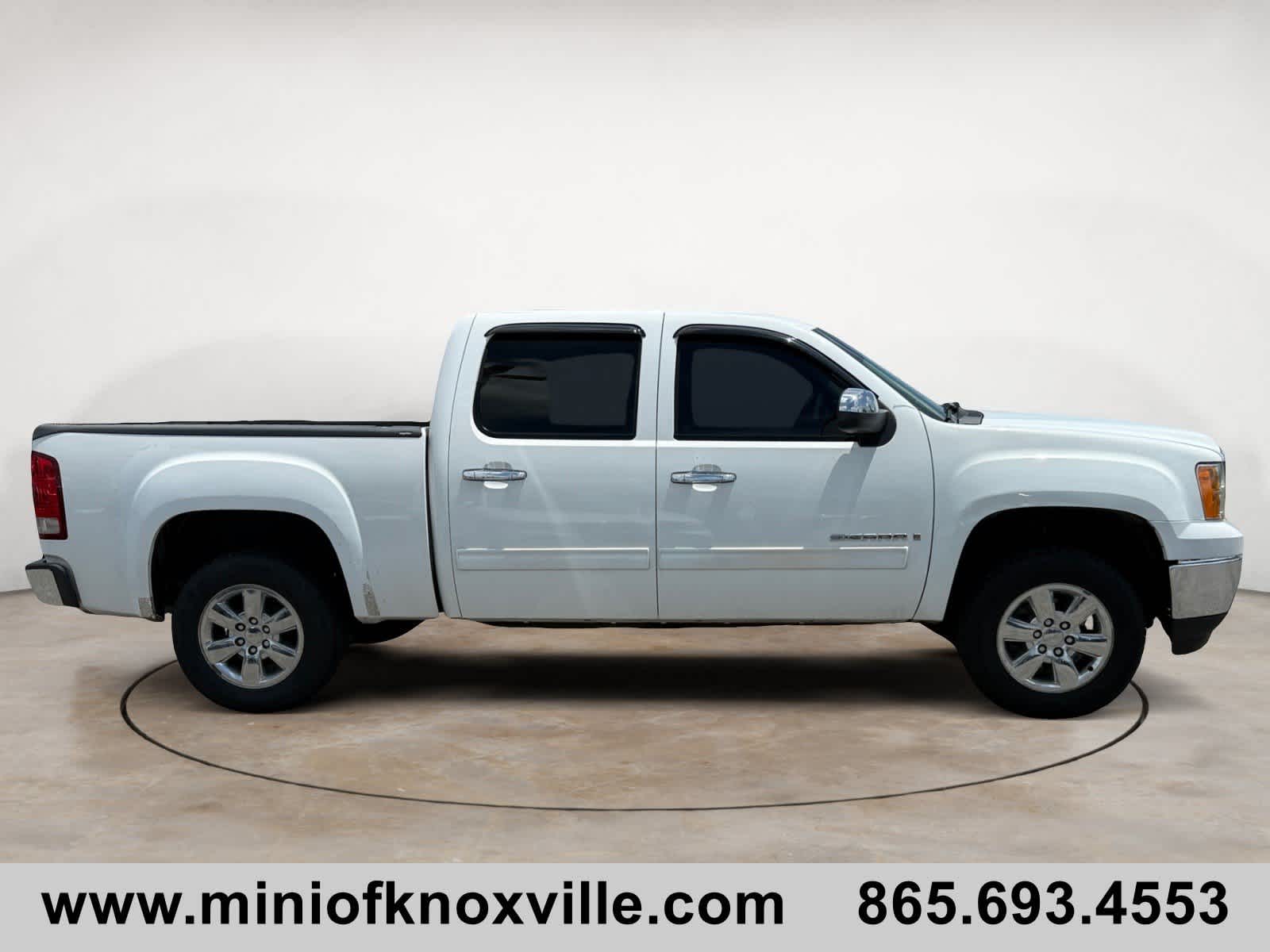 Used 2008 GMC Sierra 1500 Work Truck with VIN 3GTEC13J88G243666 for sale in Knoxville, TN