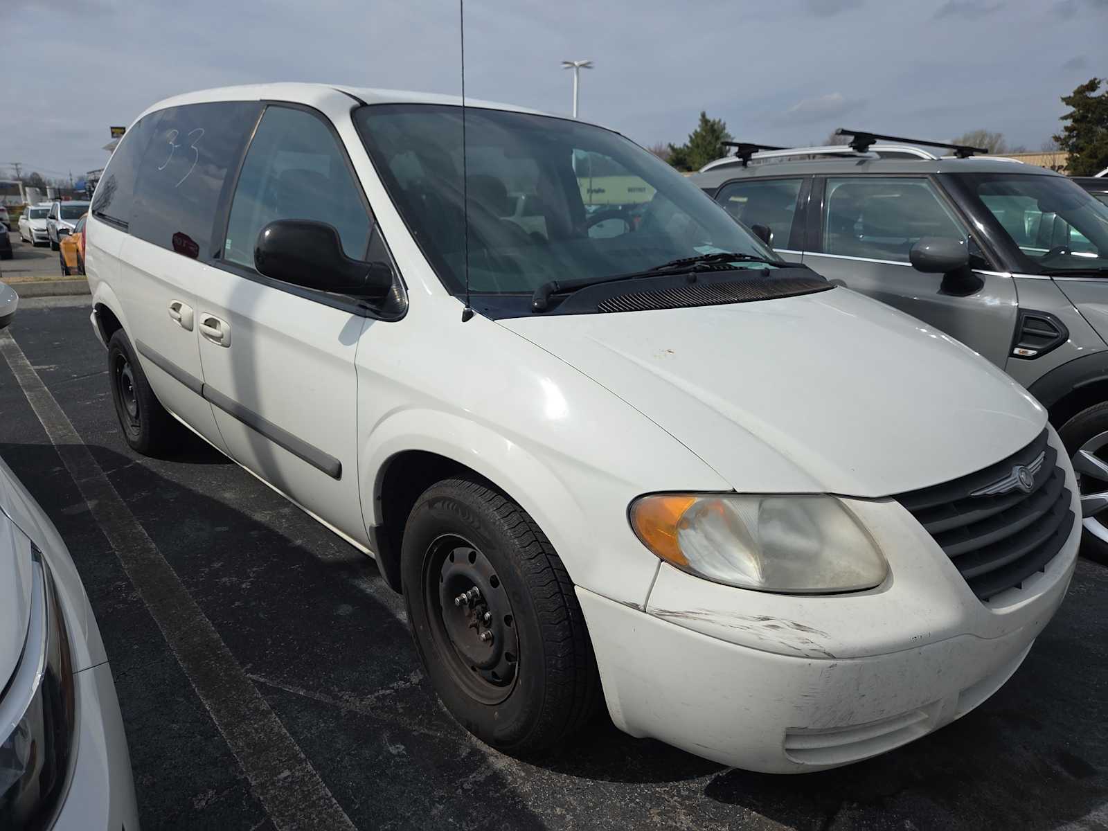 2006 Chrysler Town & Country Base