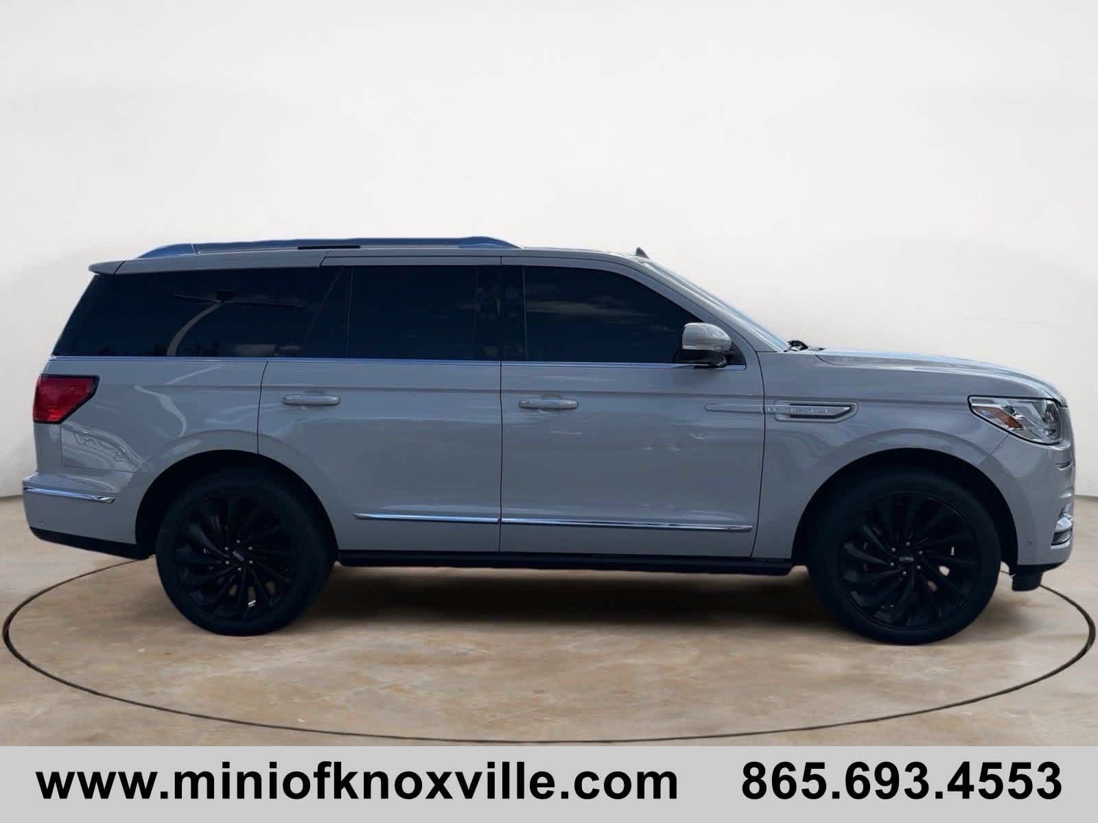 2020 Lincoln Navigator Reserve photo 2