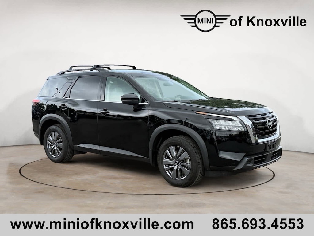 Used 2024 Nissan Pathfinder SV SUV