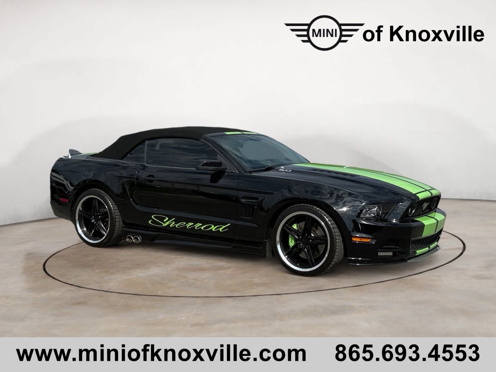 2014 Ford Mustang GT Premium's photo