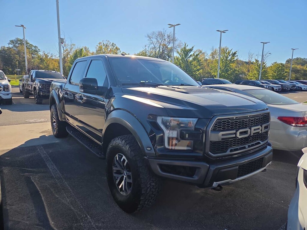 Used 2018 Ford F-150 Raptor 4WD Supercrew 5.5 Box Truck SuperCrew Cab