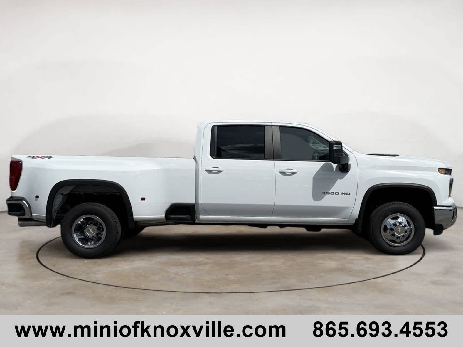 Used 2024 Chevrolet Silverado 3500HD LT with VIN 1GC4YTEY3RF225307 for sale in Knoxville, TN