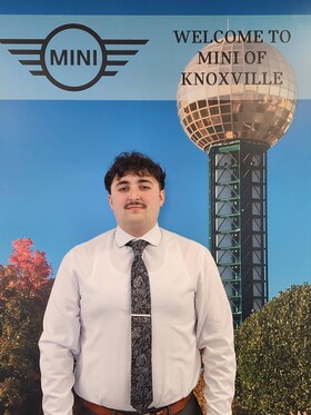 Staff member Donovan Wallace from ID_c70d795c7a19