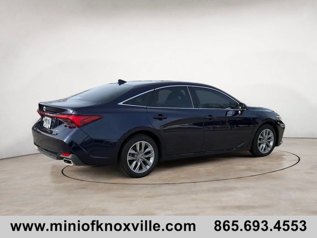 Used 2022 Toyota Avalon XLE Sedan