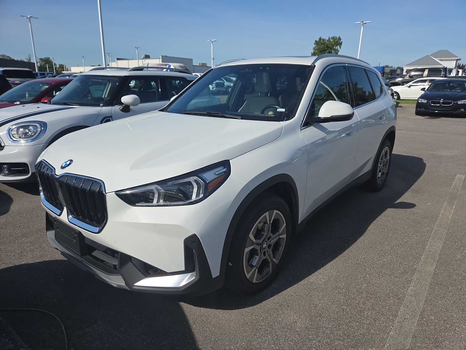 2023 Bmw X1 XDrive28i photo 4