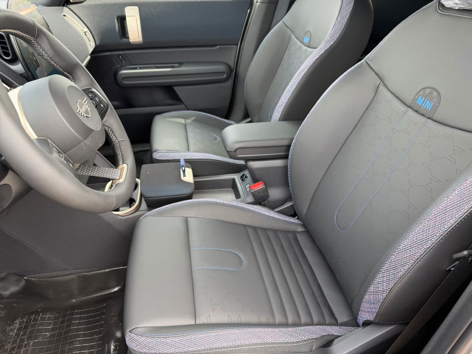2026 MINI Countryman S - Photo 10
