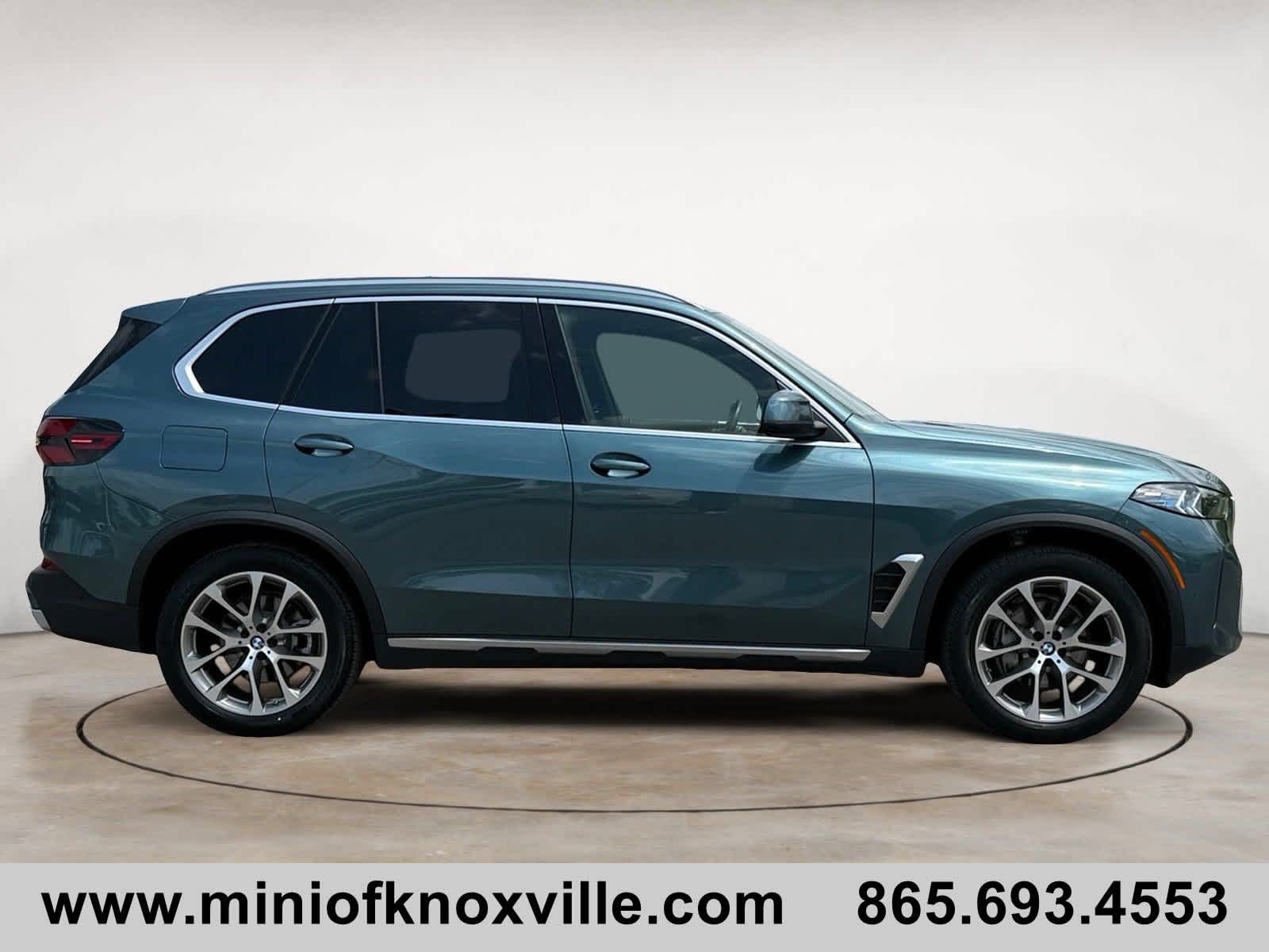 Used 2024 BMW X5 40i with VIN 5UX23EU05R9U66702 for sale in Knoxville, TN