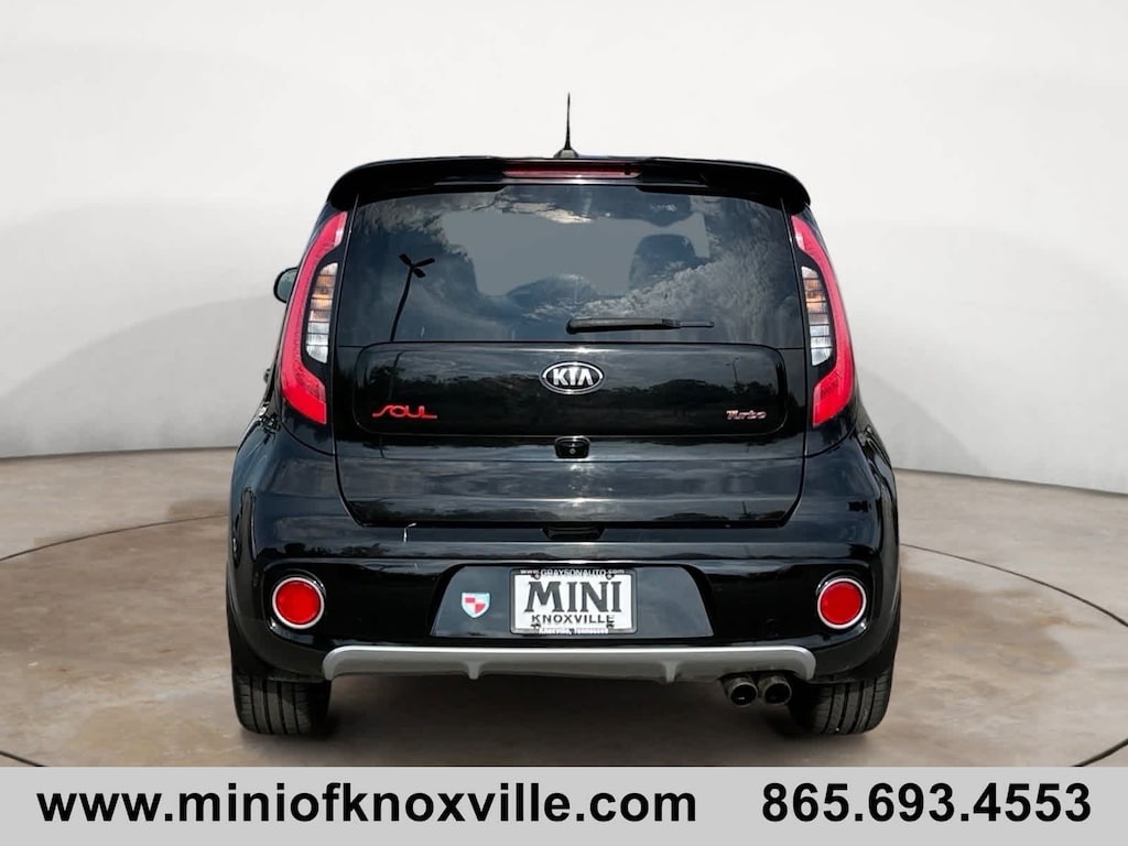 Used 2019 Kia Soul ! Hatchback